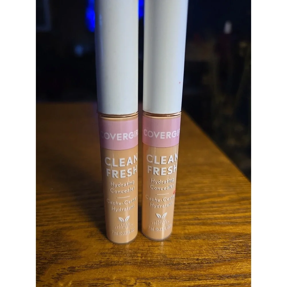 CoverGirl Clean Fresh Hydrating Concealer 0.23oz, #340 LIGHT‎ - Pack of 2